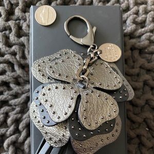 Henri Bendel Petal Charm